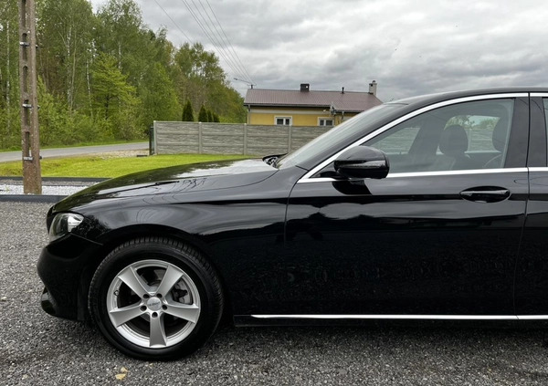 Mercedes-Benz Klasa E cena 83900 przebieg: 239709, rok produkcji 2016 z Krasnobród małe 781